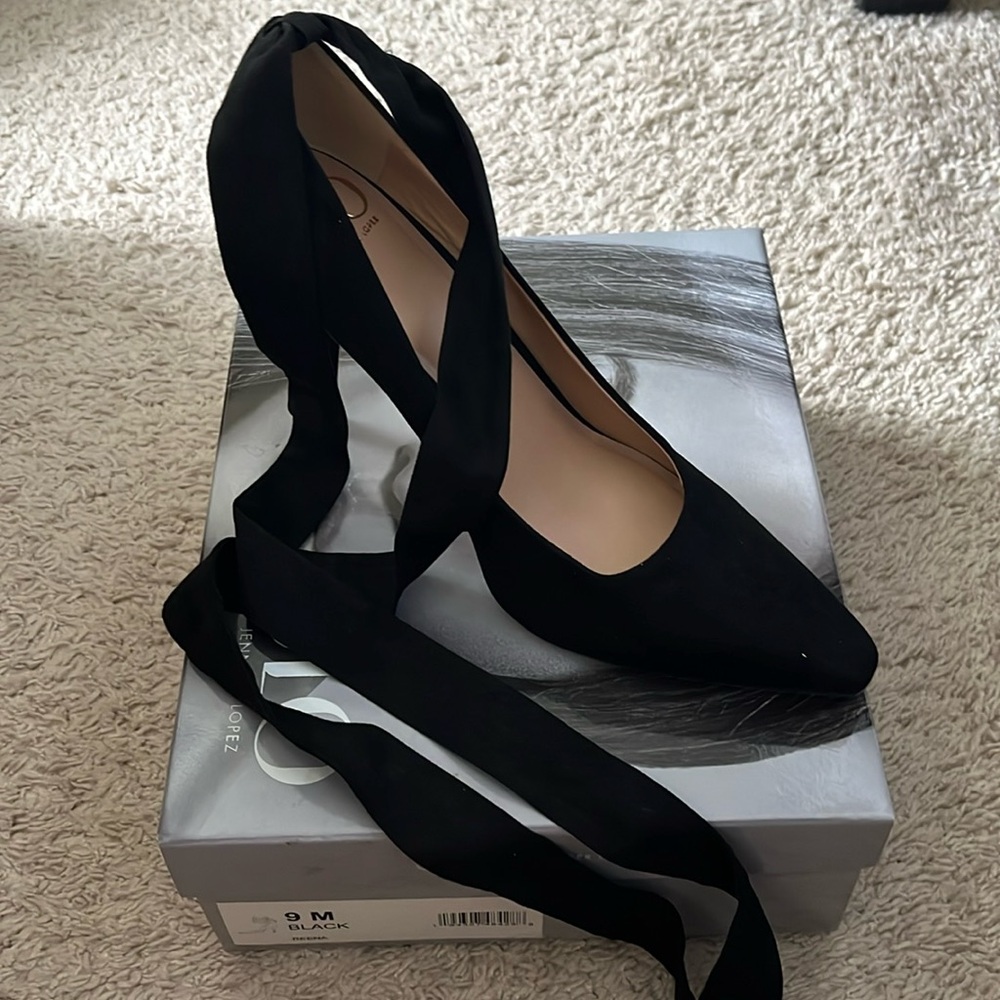 JLO Womens Tie Up Black Suede Heel